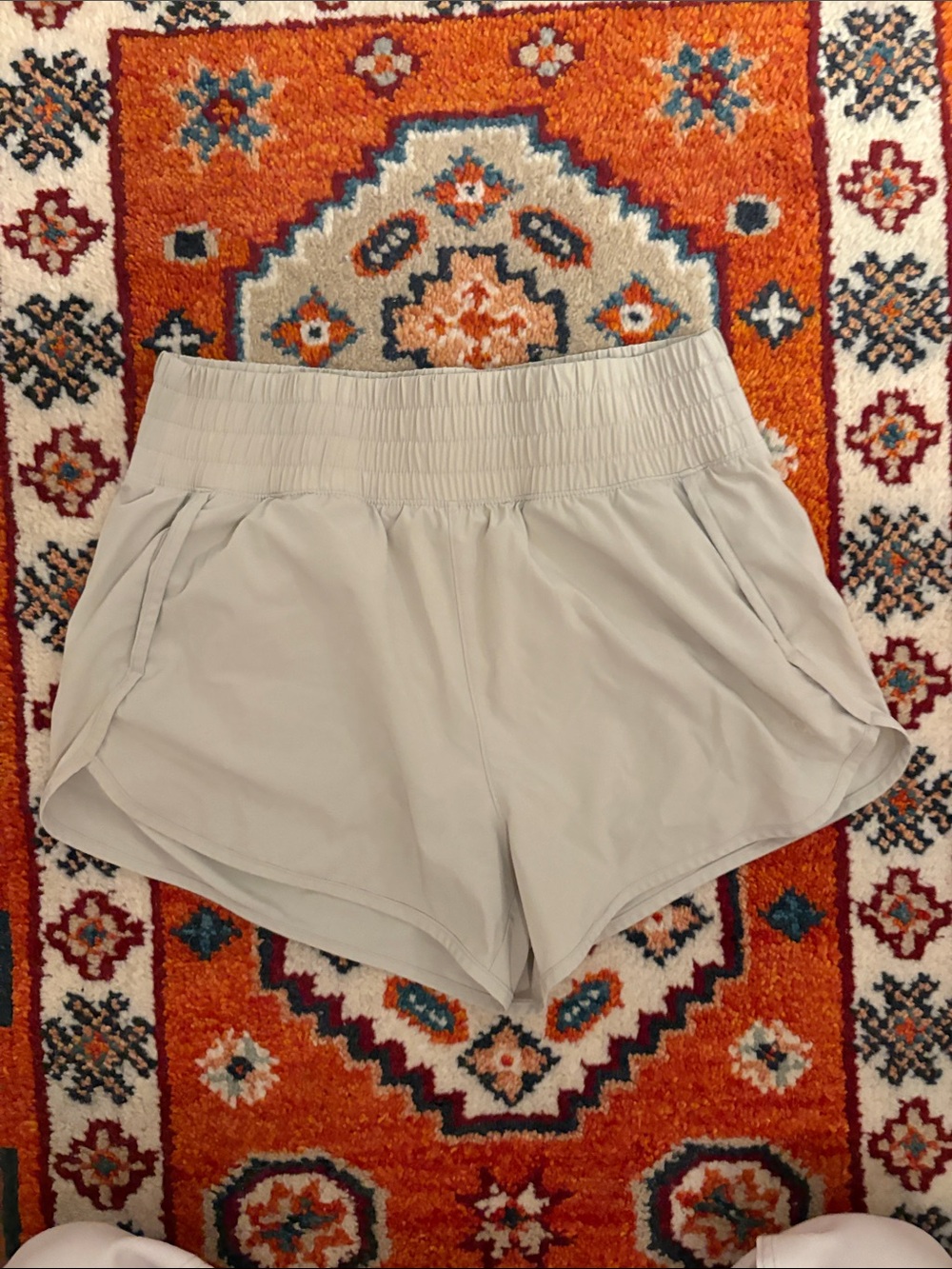 Gap Fit Active Shorts 3”